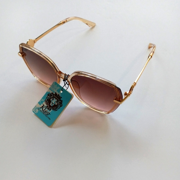 NWT Kleo Butterfly oversized Women's Sunglasses - Picture 1 of 4